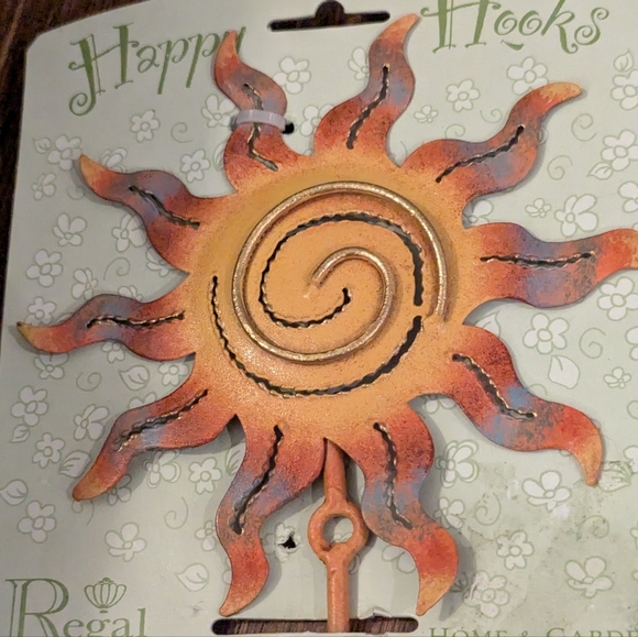 Solar sun Celestial metal wall art Hook, Happy Hooks Regal Home And Gifts New - Picture 6 of 6